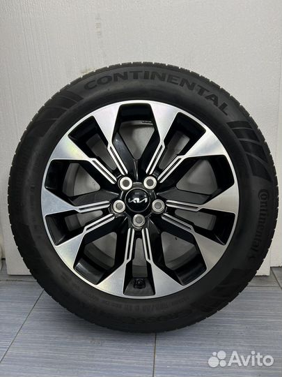 Оригинал. Kia Carnival,Sorento 235/55r19