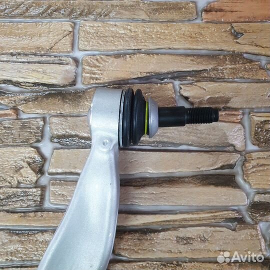 Тяга с гидравлической опорой BMW 31106861152