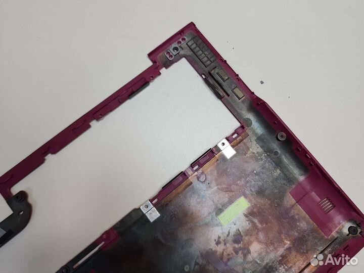 Поддон (корыто) для Samsung NP535U3C, NP530U3C