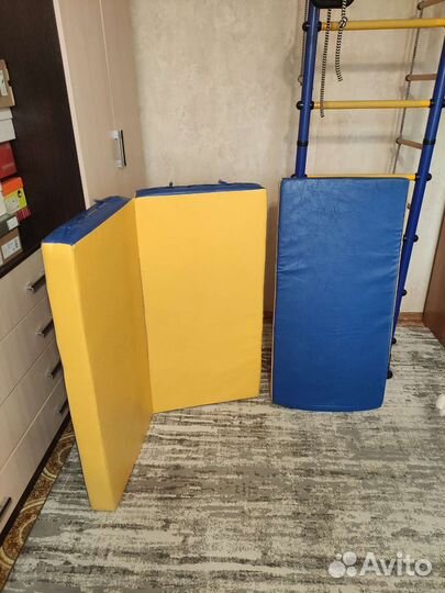 Шведская стенка с турником и брусьями