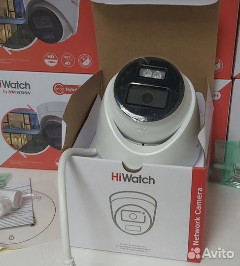 Ip камера ip купольная hiwatch 4мп улица с звуком