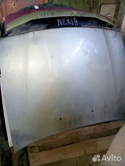 Капот на Daewoo Nexia