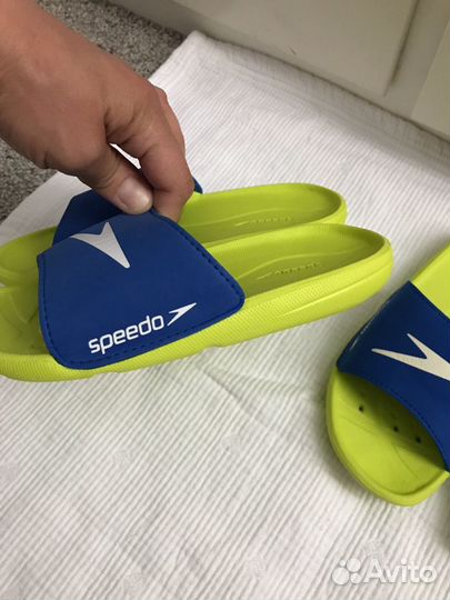Шлепанцы speedo,слипоны