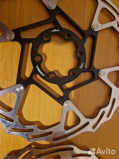 Ротора 180 Ashima на чёрном пауке