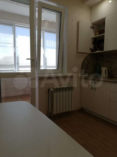 1-к. квартира, 40 м², 8/18 эт.
