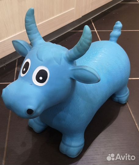 Резиновая корова прыгун