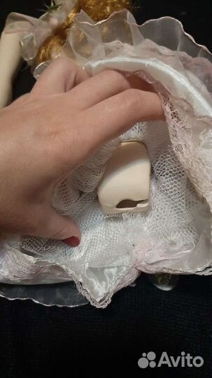 Кукла фарфоровая коллекционная на реставрацию