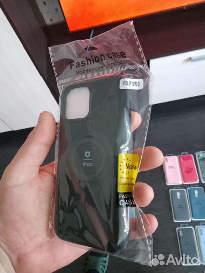 Чехлы для телефонов