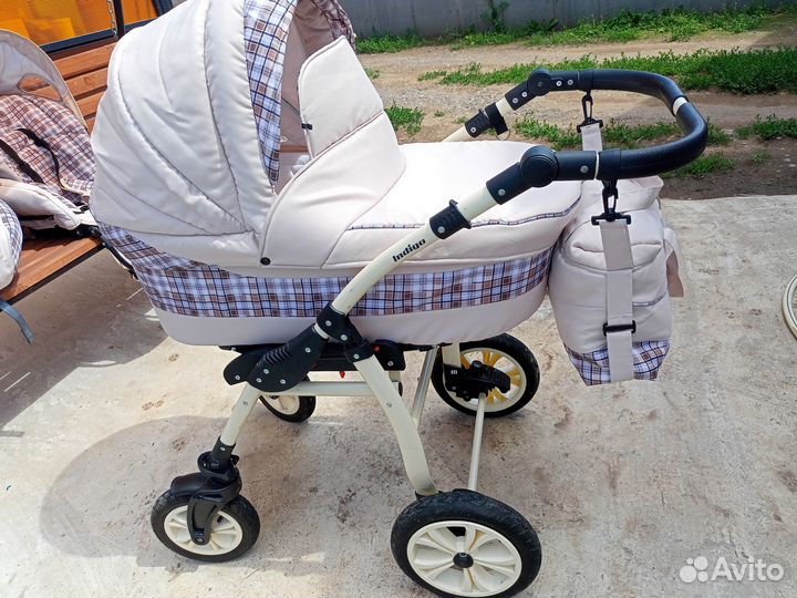 Продам коляску 3 в 1 фирмы Индиго