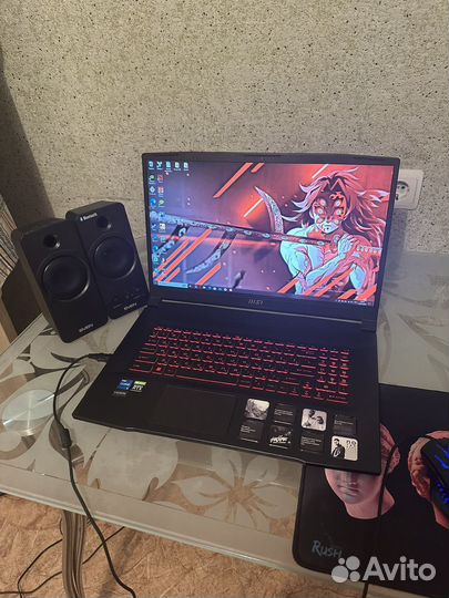 Игровой ноутбук msi katana gf76