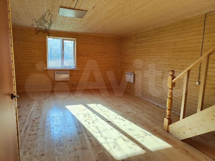 Дом 85 м² на участке 5 сот.