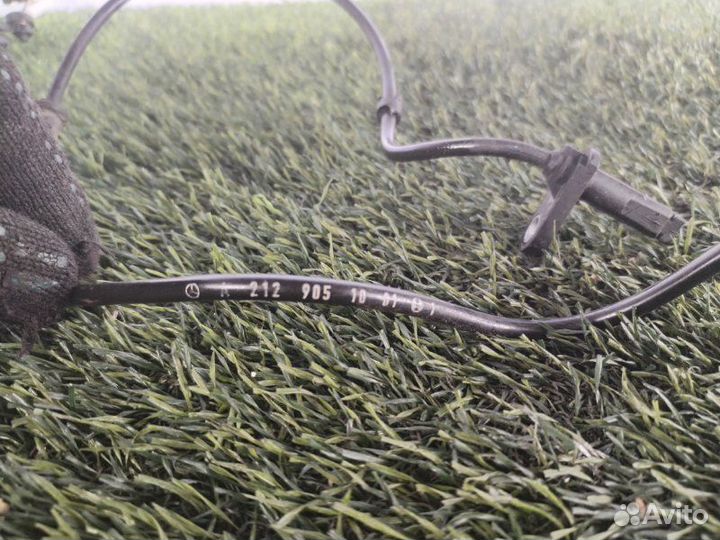 Датчик ABS задний Mercedes-Benz E-Class W212 2013