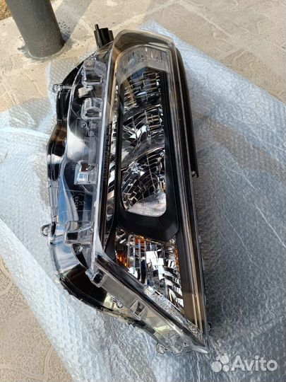 Фары Toyota Rav 4 50 в сборе 2019-2022