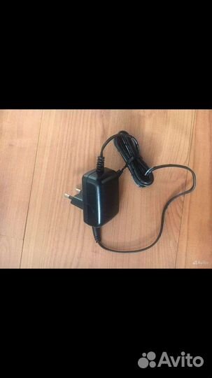 Пылесос redmond RV-UR374