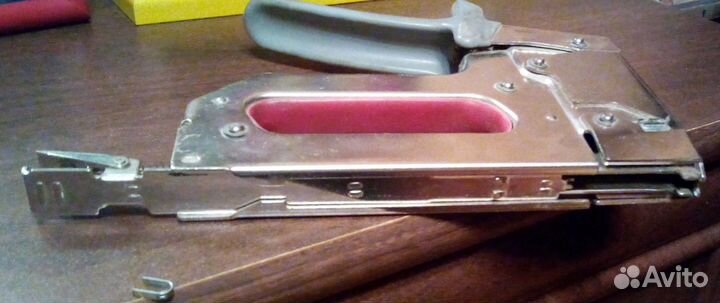 Cтеплер кабельный Стайер