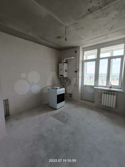 2-к. квартира, 65 м², 6/10 эт.