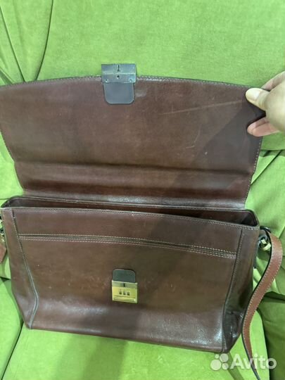 Мужской кожаный портфель