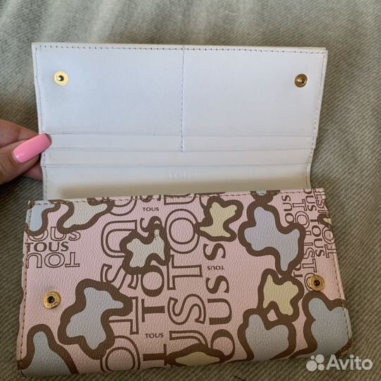 Кошельки Tous и Stradivaris кожаные