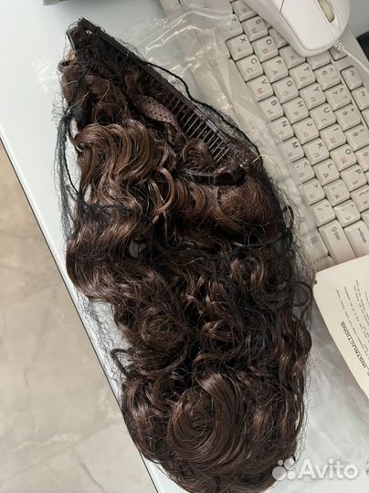 Хвост шиньон на крабе