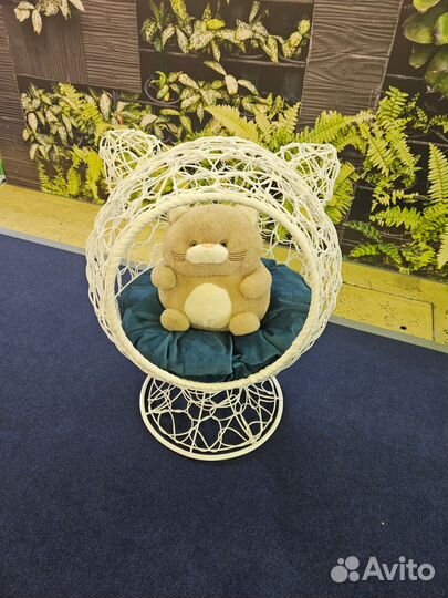 Домик для животных с ушками