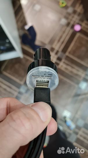 Зарядное устройство автомобильное