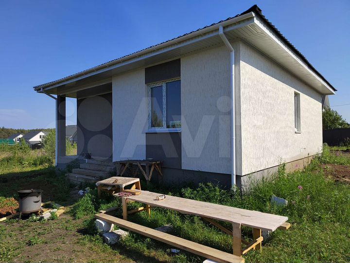 Дом 95 м² на участке 6 сот.