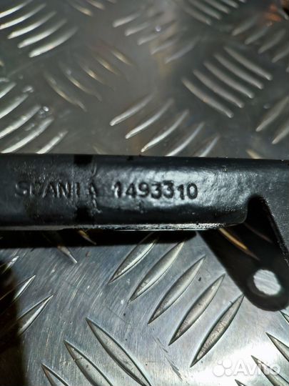 Кронштейн проводки Scania 1493310