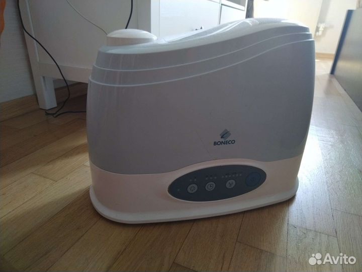 Увлажнитель Boneco 7136