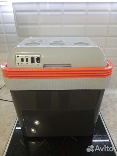 Автомобильный холодильник 12 220 вт