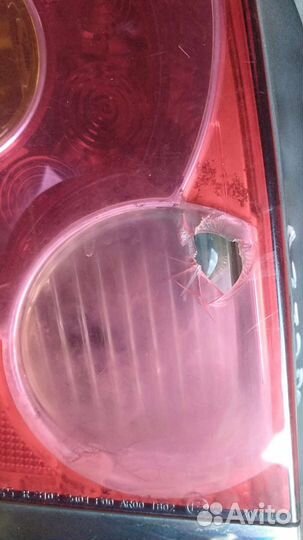Фонарь задний левый avensis t25