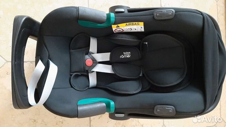 Детское автокресло britax romer baby safe Isense