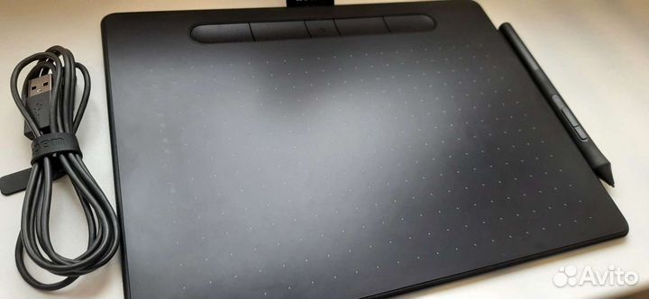 Графический планшет Wacom intuos M Bluetooth CTL-6