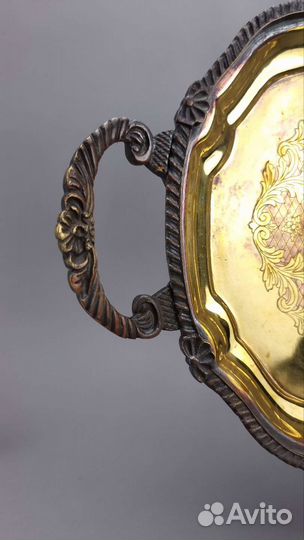 Старинные медные подносы