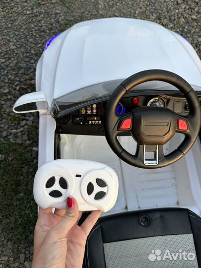 Детский электромобиль