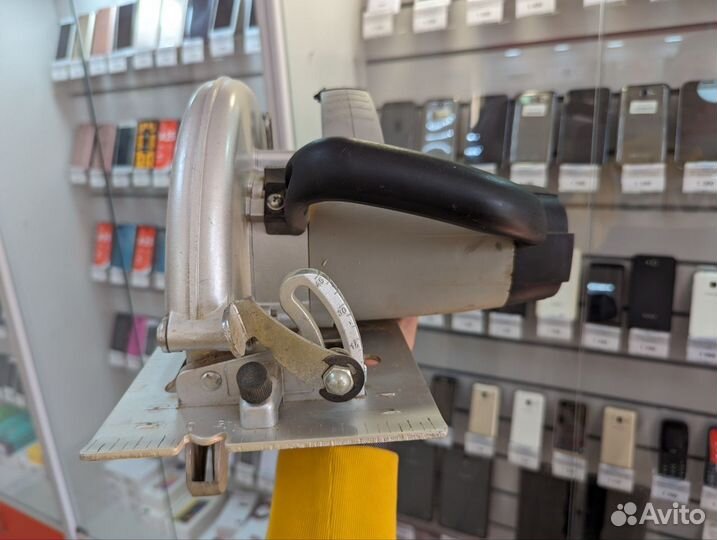 Пила дисковая Интерскол дп-210/1900М Gray