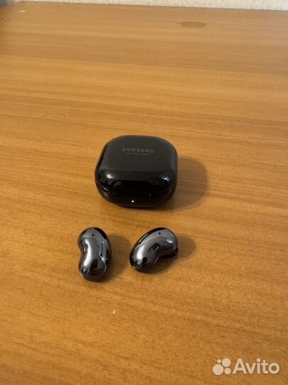 Беспроводные наушники samsung galaxy buds life