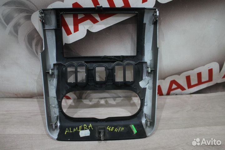 Накладка центральной консоли Nissan Almera G15