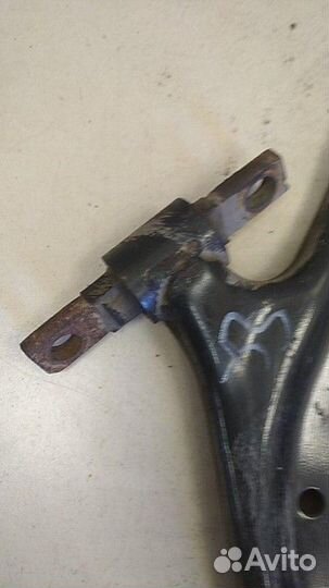 Рычаги подвески передний левый