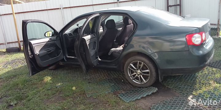 Volkswagen Jetta 1.6 МТ, 2008, 209 000 км