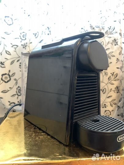 Кофемашина Delonghi nespresso