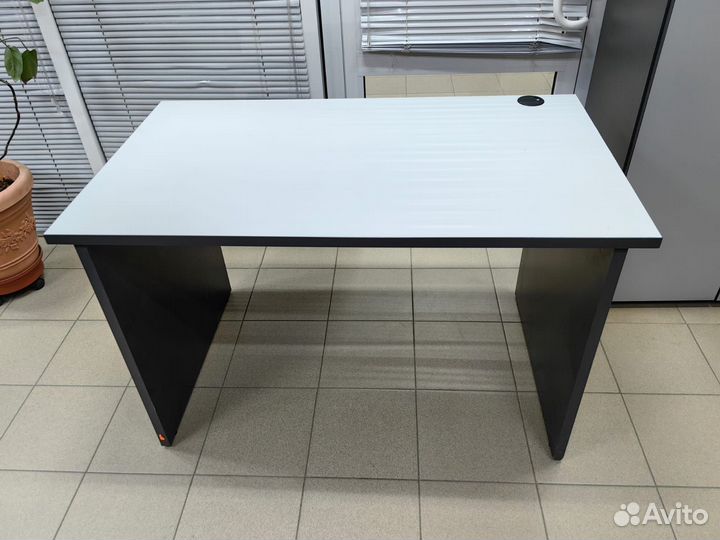 Стол письменный Стратегия серая (Шатура)