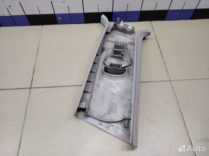 Обшивка стойки Octavia (A5 1Z) 2004-2013