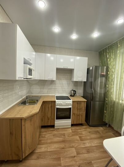 2-к. квартира, 55 м², 9/9 эт.