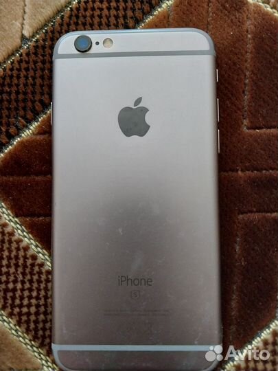 iPhone 6S, 32 ГБ