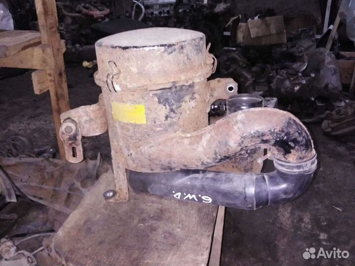 Корпус воздушного фильтра Грейт Волл Дир 2.2 2006г