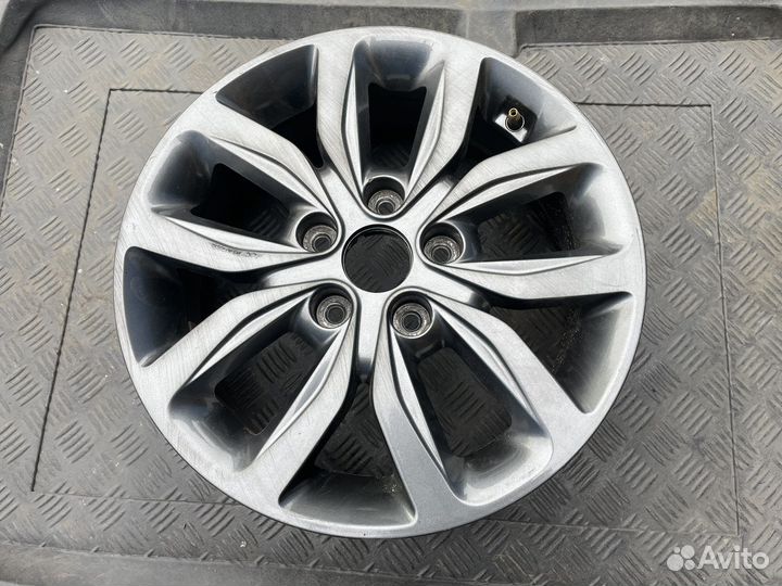 Диск литой Оригинал Hyundai Creta 1 2016+ R16