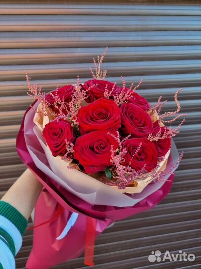 Цветы розы и букеты с доставкой. Розы