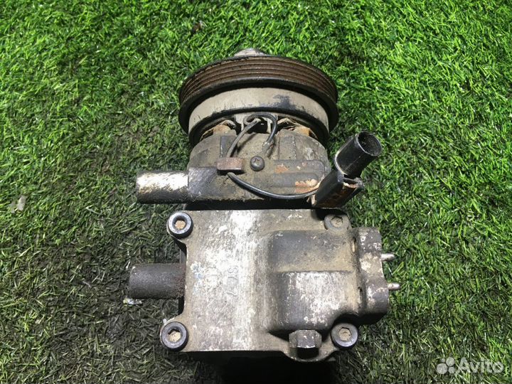 Компрессор кондиционера Hyundai Accent