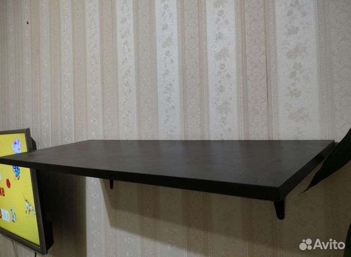 Полка настенная бу