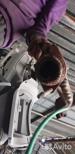 Клапанная крышка Логан 1